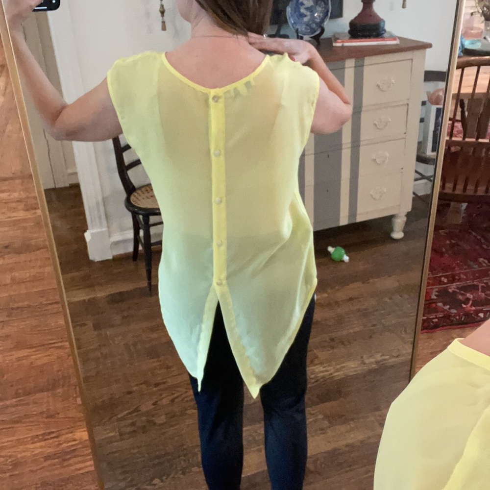 Yellow top - Picture 3 of 3